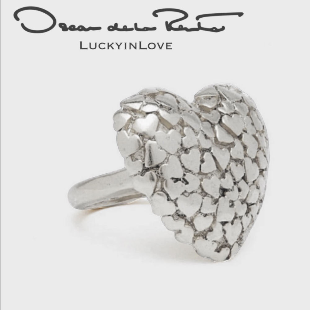 Oscar de la Renta • Rare Cluster Hearts Ring - Heart-shaped silver Toned